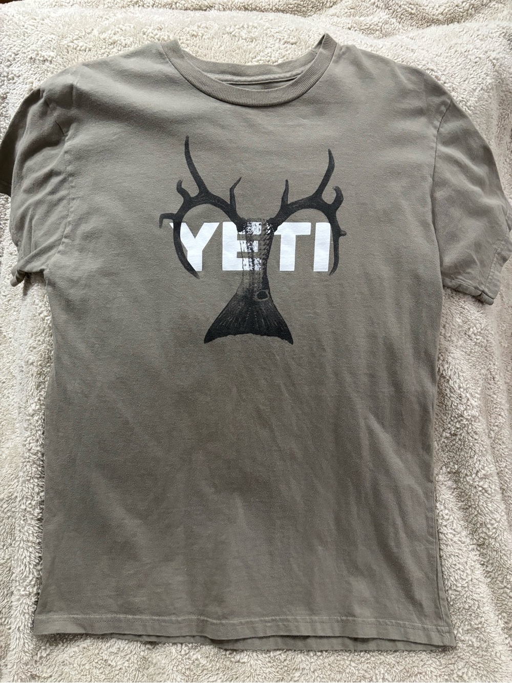 Yeti Beige Graphic Tee with Black Antler Print